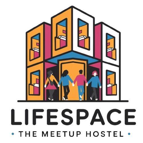 Lifespace- Spacious Hostel In A Luxurious Villa Пуна Экстерьер фото